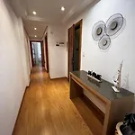 Beach Apartment *
