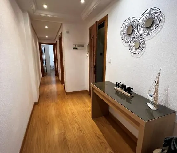 Beach Apartment *